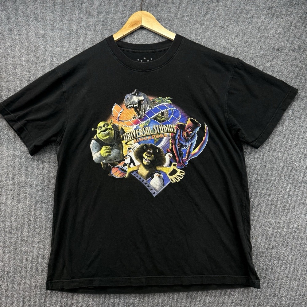 Universal Studios Singapore Black Graphic‎ T-shirt Adult Size L Shrek